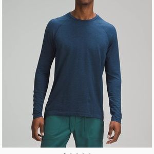 Lululemon Vent Tech Long Sleeve Shirt  Size Medium